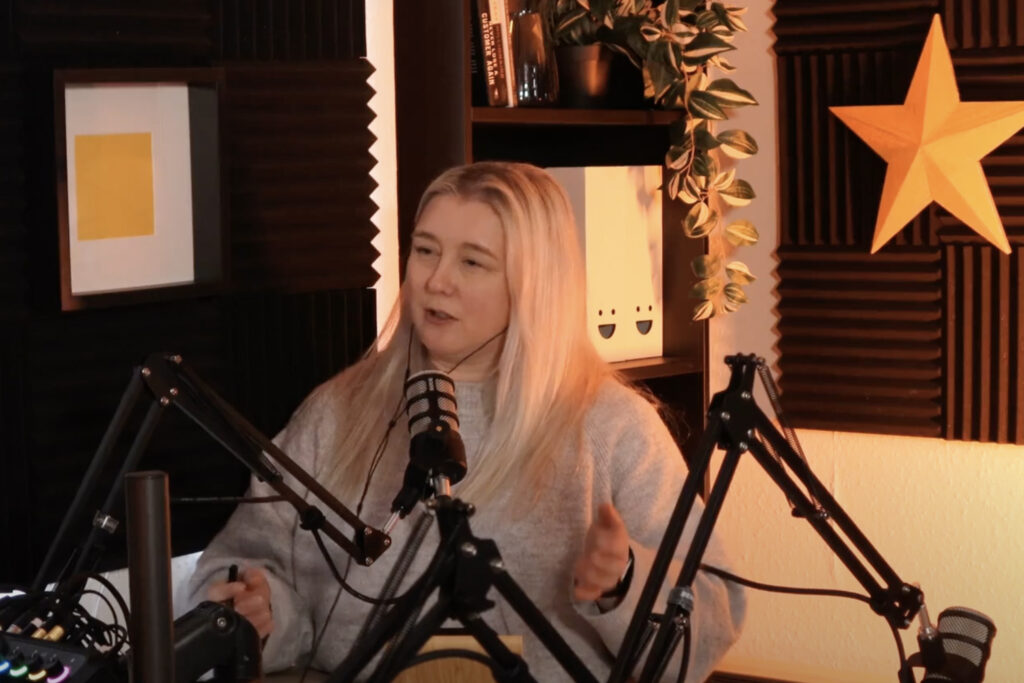 10 Marketing Ideas to Boost Your B&B Bookings Pt1- two - S01E003 | 10 Marketing Ideas to Boost Your B&B Bookings Pt1 - Rock at Business